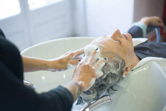lavage de cheveux