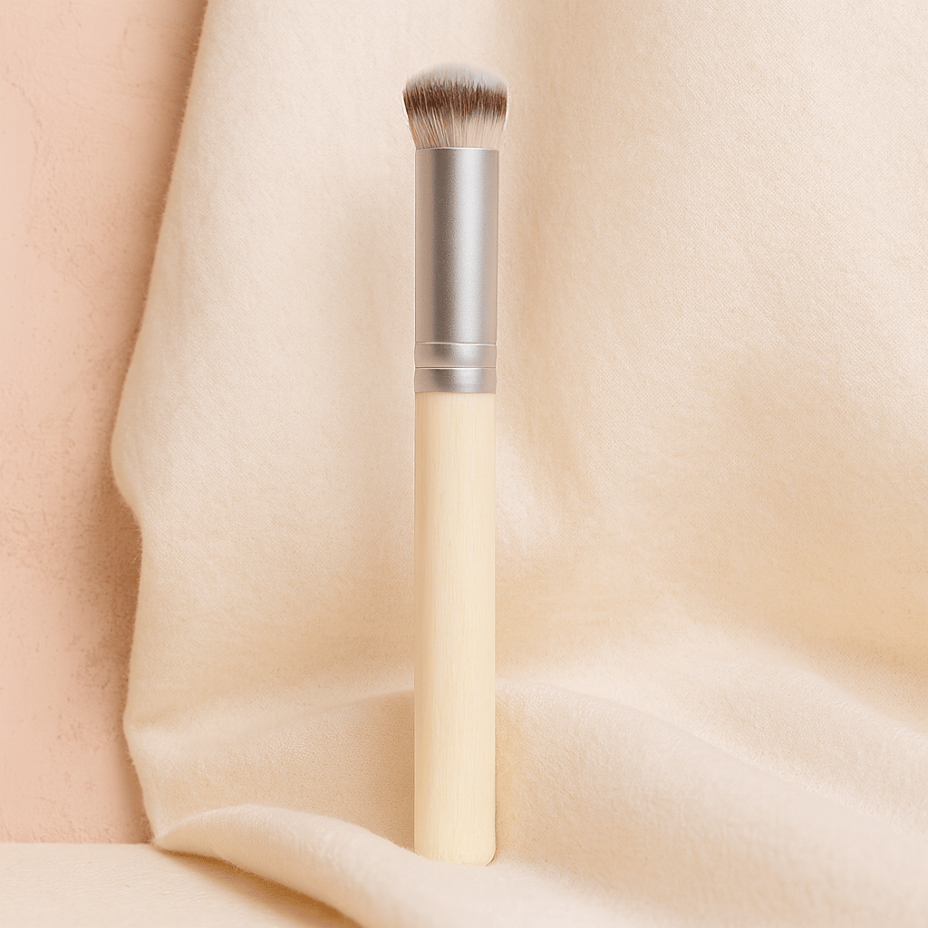 BLUSH & GLOW Beige Pinceau à Mélange Fond de Teint GLOW