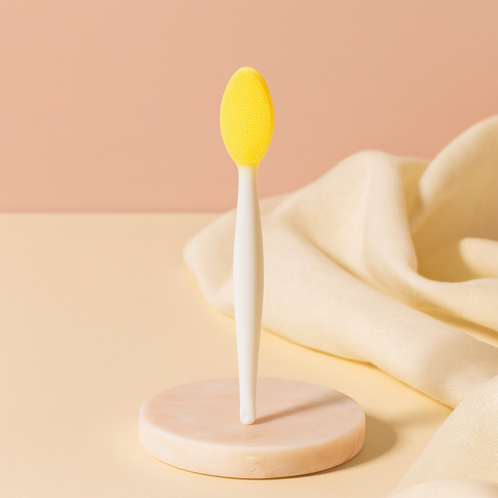 LUMA Face Brush 