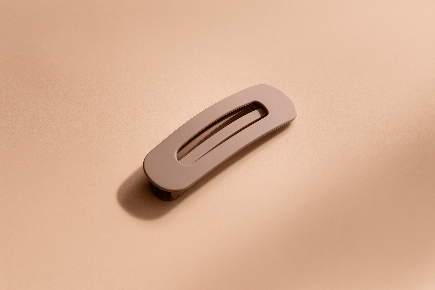 BLUSH & GLOW Café Pince à Cheveux SILK