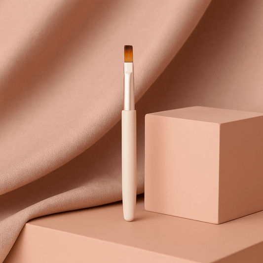 BLUSH & GLOW Doré Pinceau à Lèvres RED DEFINE