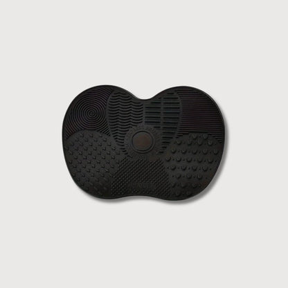 BLUSH & GLOW Noir Nettoyeur à Pinceaux PAD
