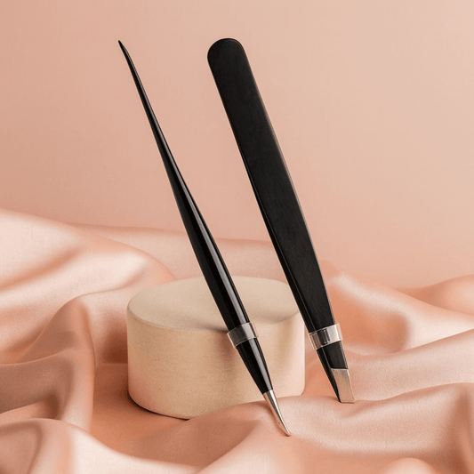 BLUSH & GLOW Noir Pince à épiler PURE