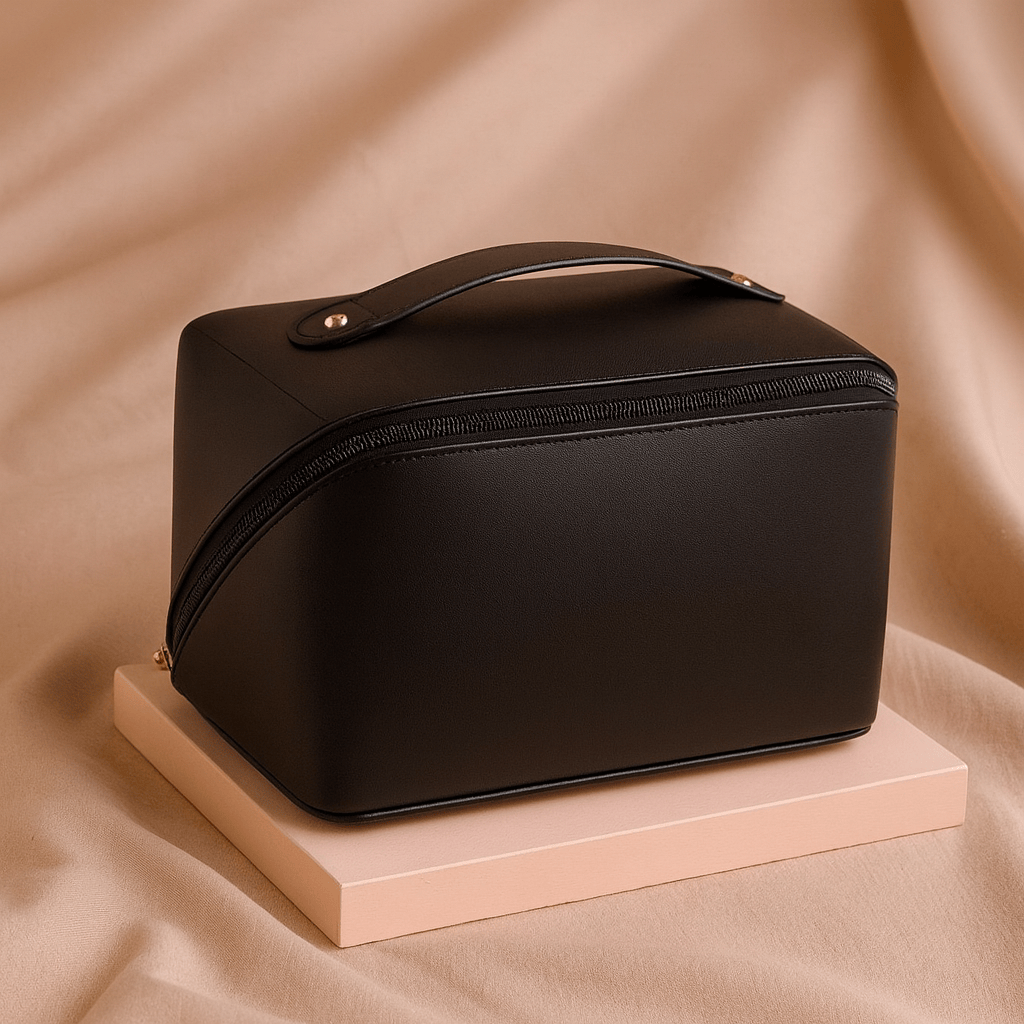 BLUSH & GLOW Noir Trousse à Maquillage LUSH