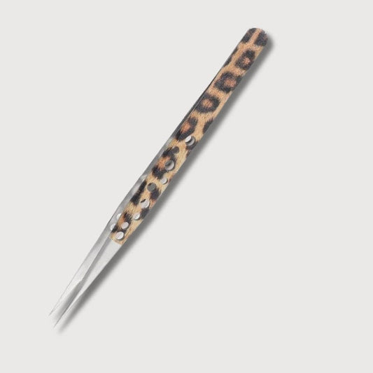 BLUSH & GLOW Pointu Pince à épiler LEOPARD