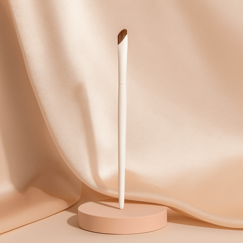 BLUSH & GLOW ProLiner F3 Pinceau Biseauté ProLiner